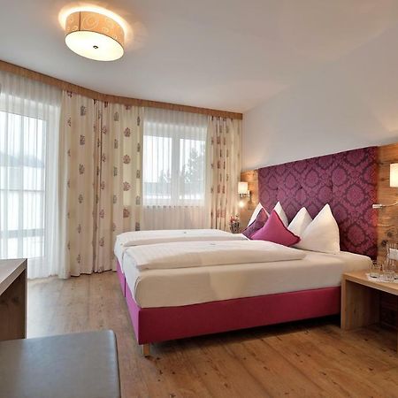 Hotel Tiroler Stuben เวอร์เกิล ภายนอก รูปภาพ
