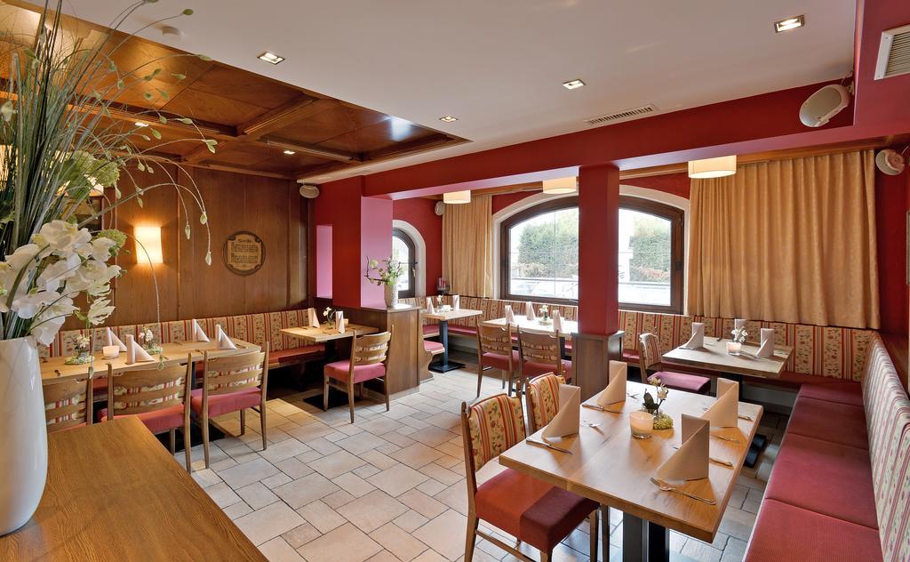 Hotel Tiroler Stuben เวอร์เกิล ภายนอก รูปภาพ
